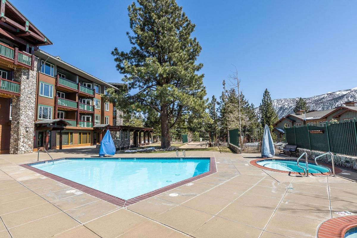 Ski In Ski Out Juniper Springs Lodge #351 Luxury Slope-Side 2 Bedrm 2 Bath End Unit! Mammoth Lakes Buitenkant foto