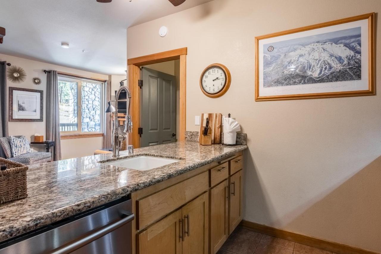 Ski In Ski Out Juniper Springs Lodge #351 Luxury Slope-Side 2 Bedrm 2 Bath End Unit! Mammoth Lakes Buitenkant foto